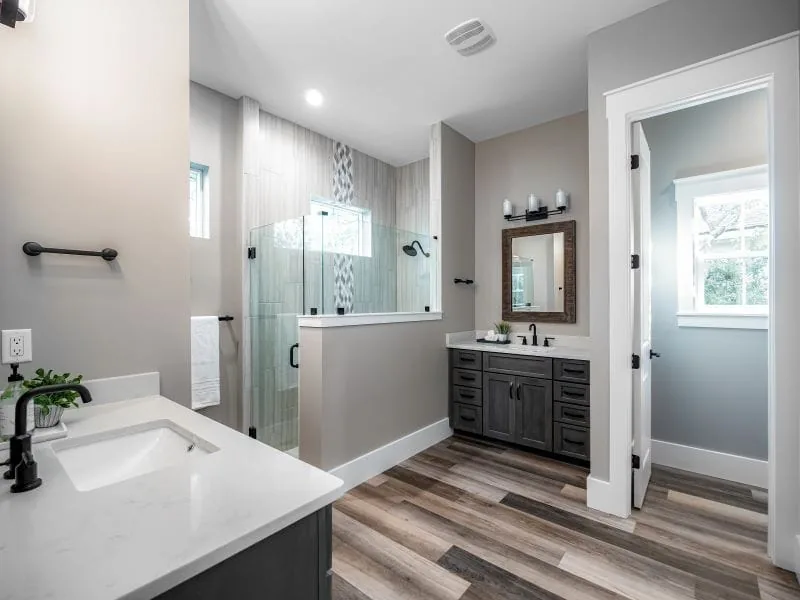 Rénovation salle de bain Laval Mirabel Blainville